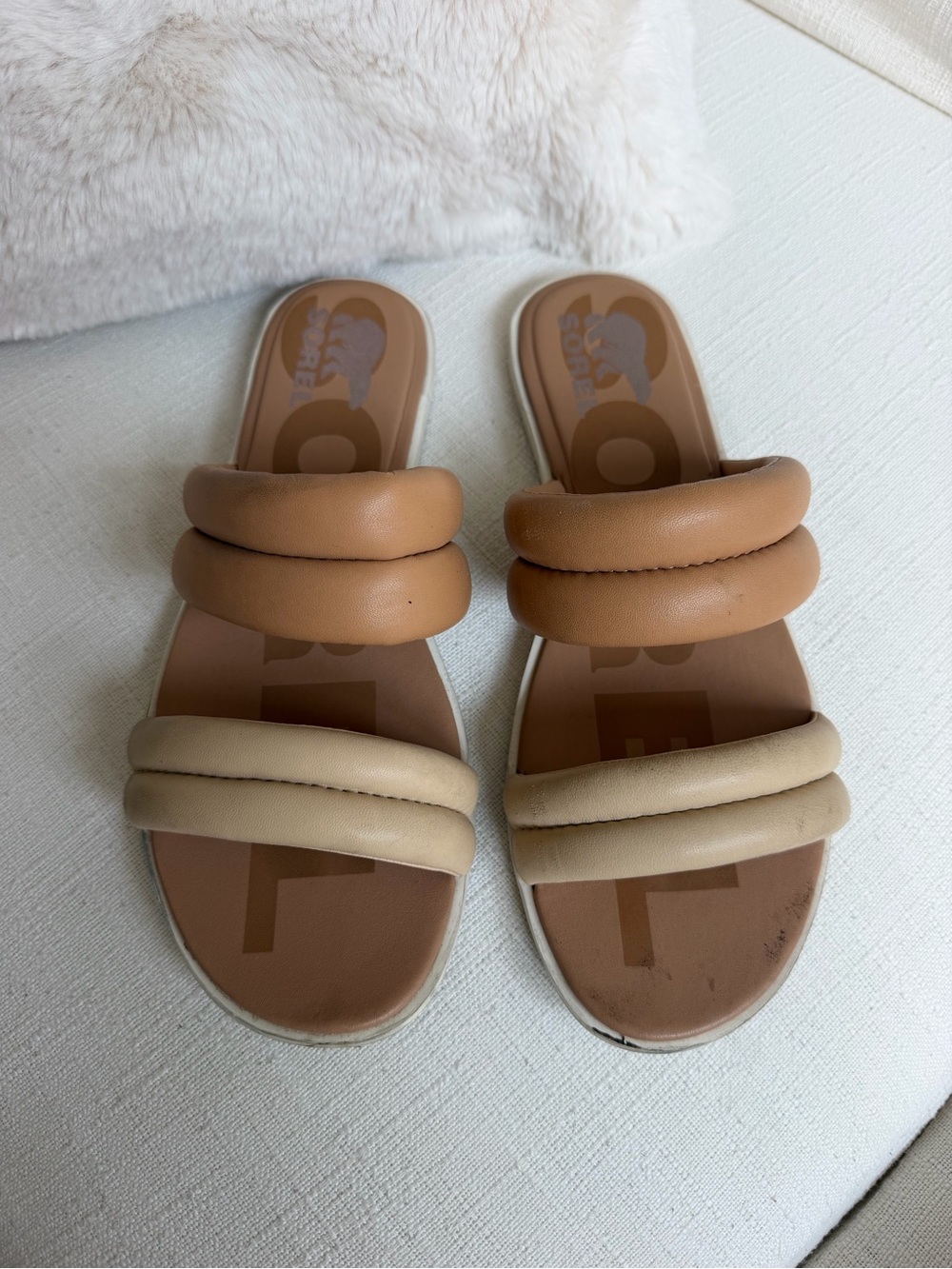 Sorel Women’s Two-Tone Padded Slide Sandals in Tan and Cream